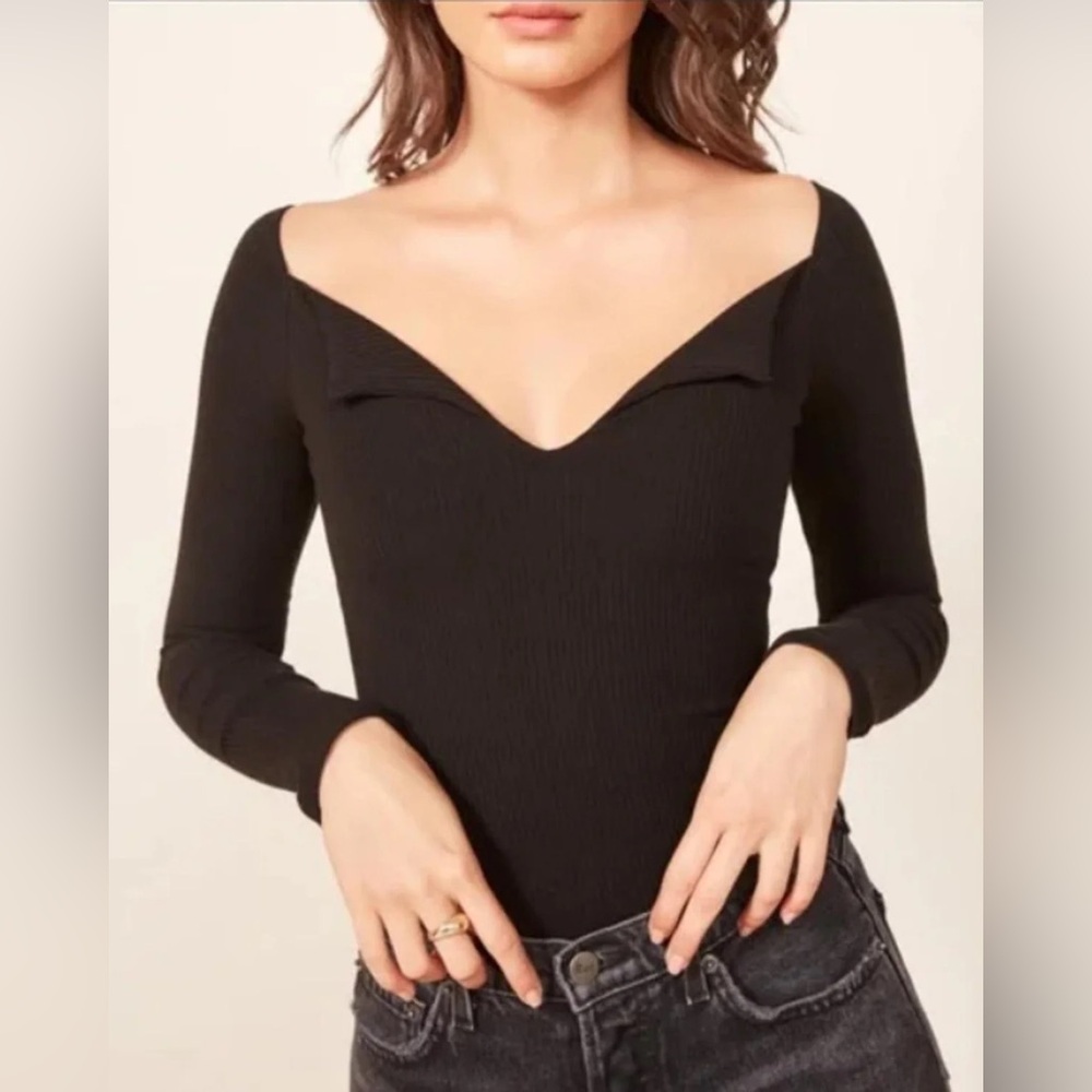 Reformation | Long Sleeve Black Ribbed Notched Neckline Top Small